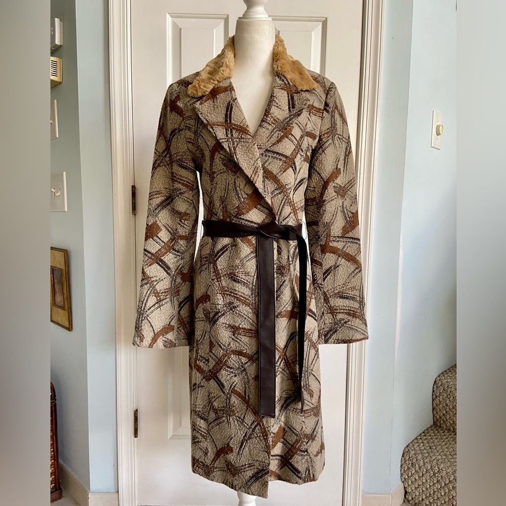 Bisou Bisou Michelle Bombat Midlength Coat with Faux Fur Collar. Size 6 - Picture 14 of 14